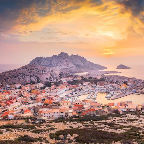 carre-calanques-marseille-anorama_fortin_des_goudes_cap_croisette_maire_calanques_maxime-berenger.jpg