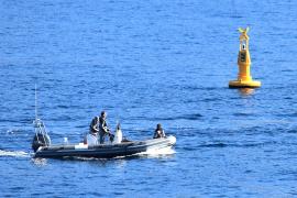 4-znp-garde-moniteur-surveillance-mer-pncal-parc-national-calanques-marseille-cassis-la-ciotat.jpg