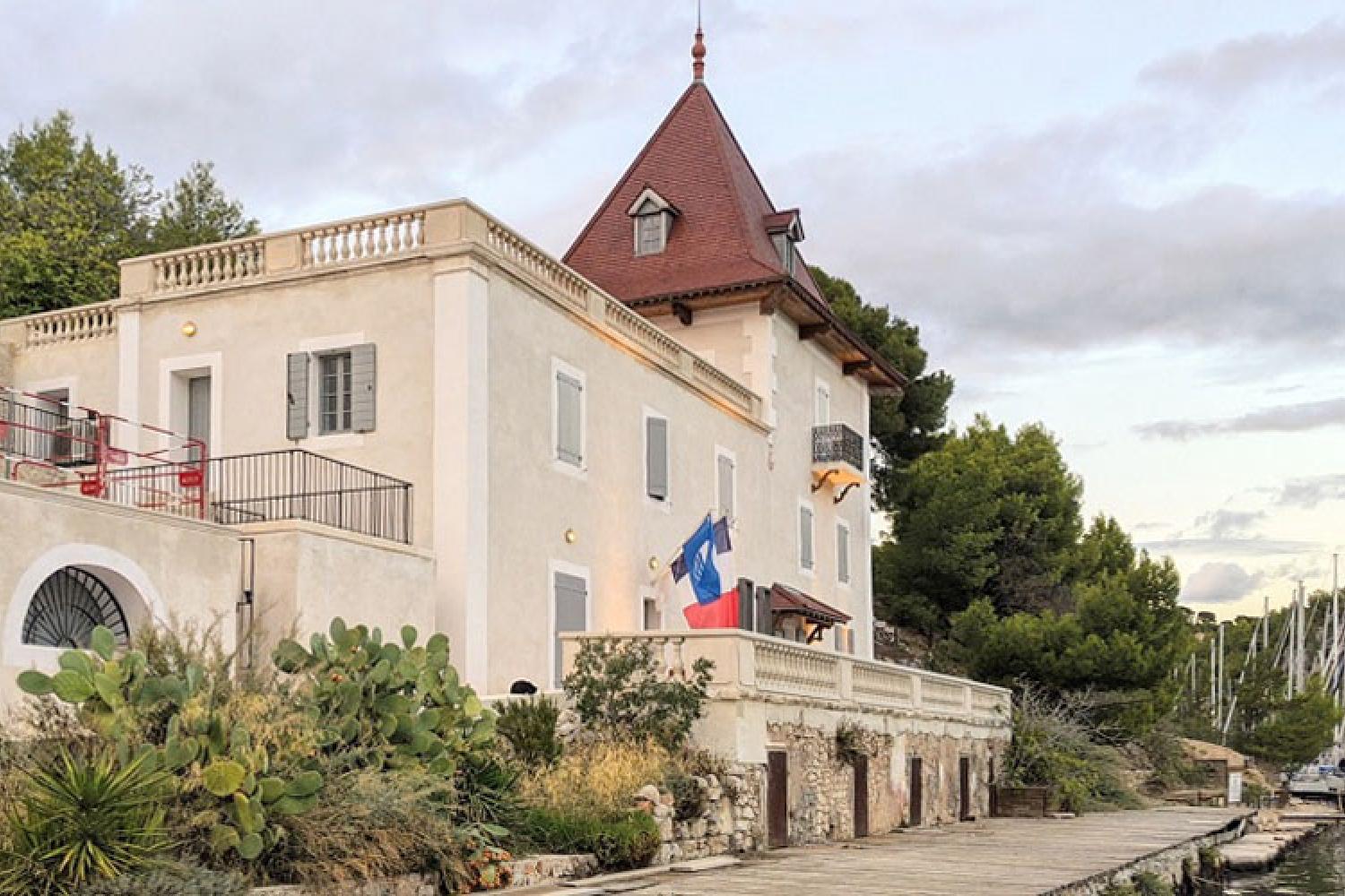 1-chateau-de-port-miou-c-made-in-marseille.jpg