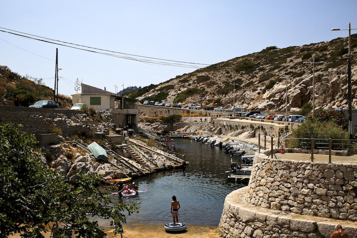 3-calanques_2_ete-318_c_franck_gerard_-_callelongue.jpg